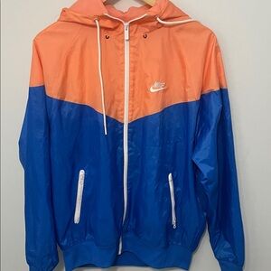 Nike Size M Men's Vibrant Orange and Blue Windbreaker